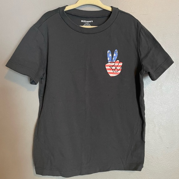 Peace Sign Better Together Tee - Picture 1 of 6